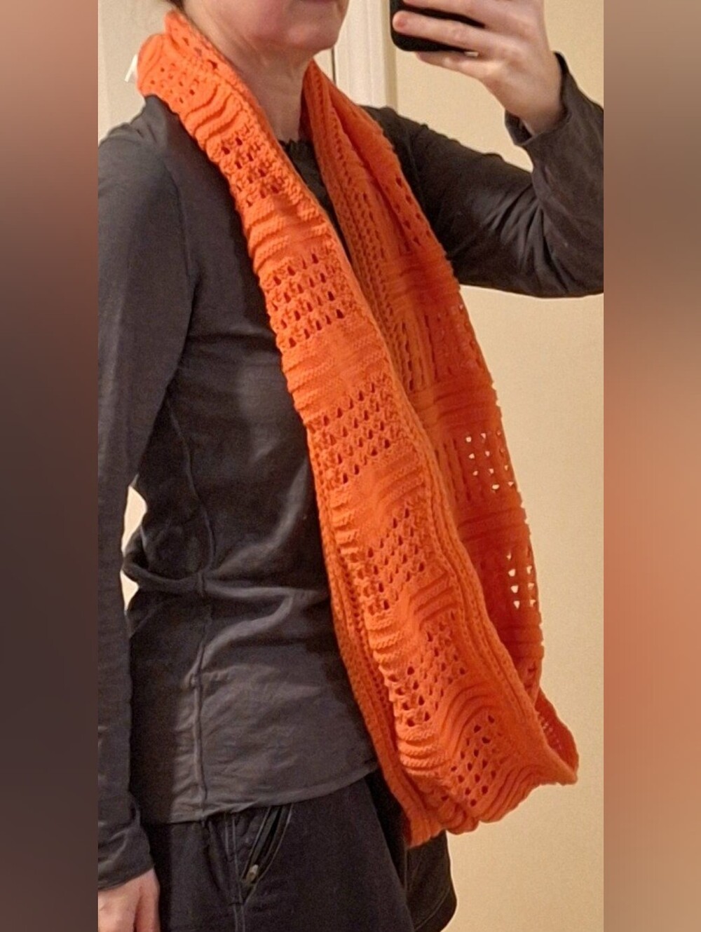 ◼️✨️INFINTY SCARF✨️◼️ - Picture 2 of 9